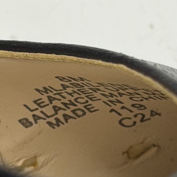 Marc Fisher Abilene Leather Pumps Size 8 M Black Pointed Toe Block Heel Classic - Picture 8 of 10